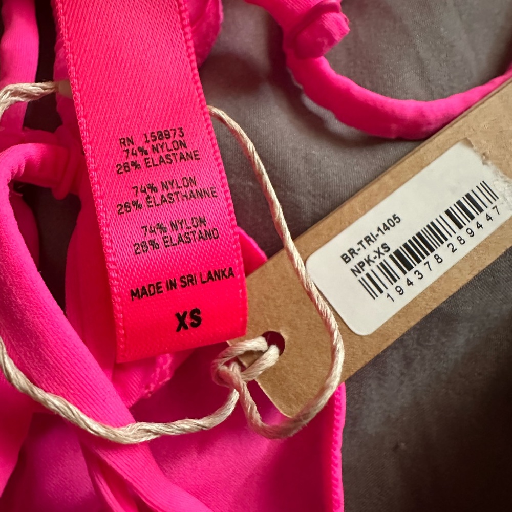SKIMS Micro Cording String Triangle Bra - Picture 2 of 3